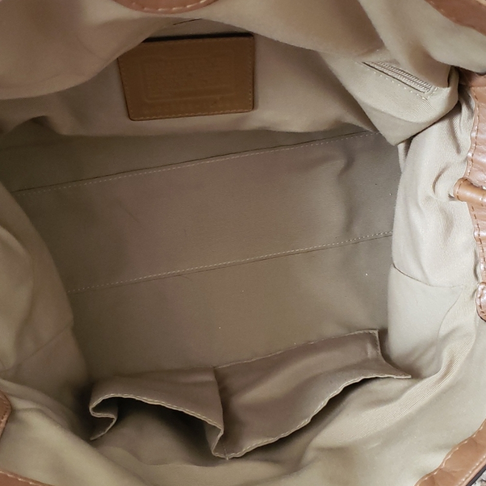 Vintage Coach purse - Picture 3 of 5